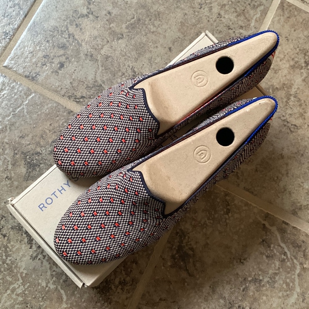 NEW Rothy’s Coral Dot Loafers